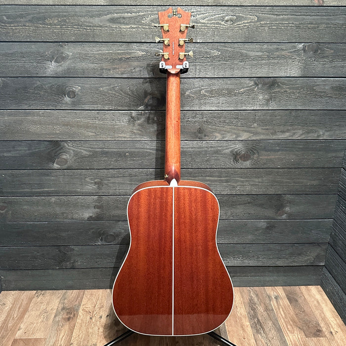 D'Angelico Premier Series Lexington Dreadnought Acoustic-Electric Guitar - Vintage Natural