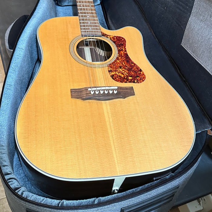 Guild D-150CE Dreadnought Acoustic-Electric Guitar - Natural