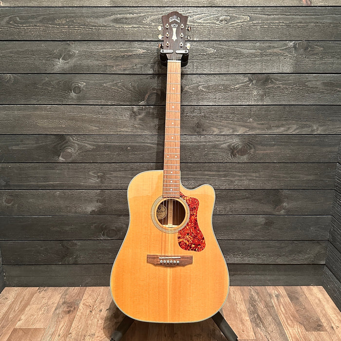 Guild D-150CE Dreadnought Acoustic-Electric Guitar - Natural