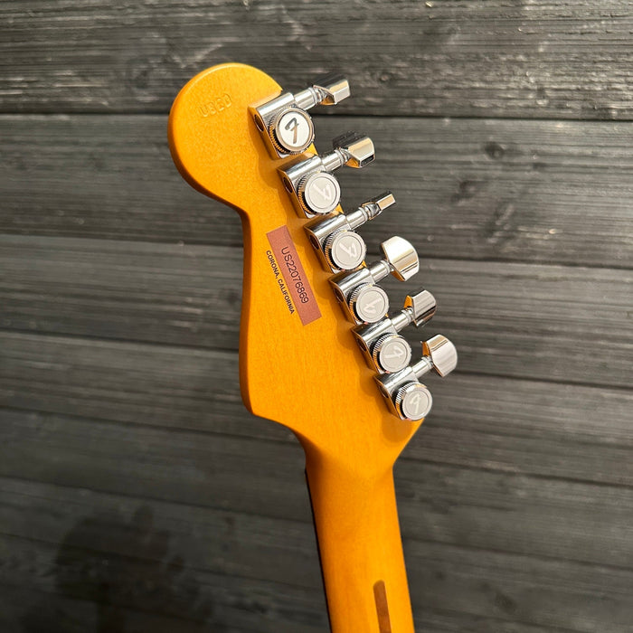 Fender American Ultra Stratocaster Rosewood Fingerboard Electric Guitar Ultraburst