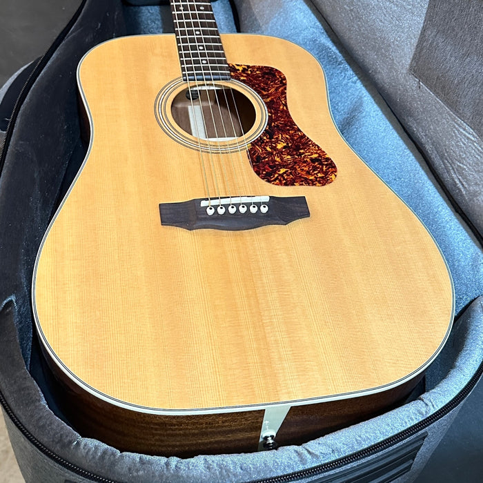 Guild D-140 All Solid Dreadnought Acoustic Guitar - Natural