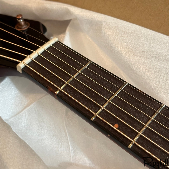 Breedlove Pursuit Exotic S Concert CE LTD Pinot Burst Acoustic-Electric Guitar