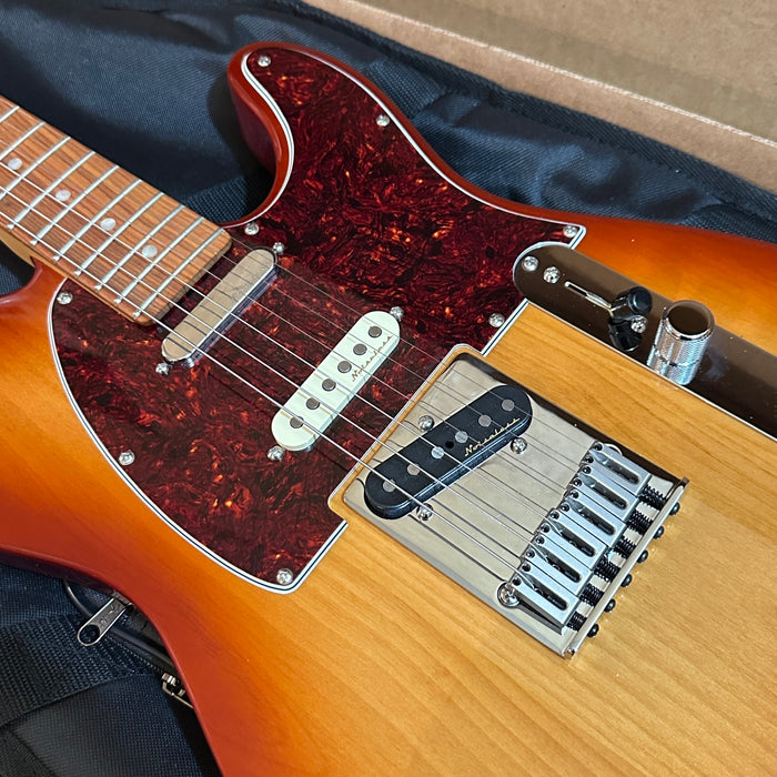 Fender Player Plus Nashville Telecaster Electric Guitar - Sienna Sunburst