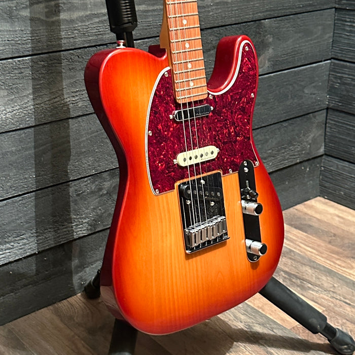 Fender Player Plus Nashville Telecaster Electric Guitar - Sienna Sunburst