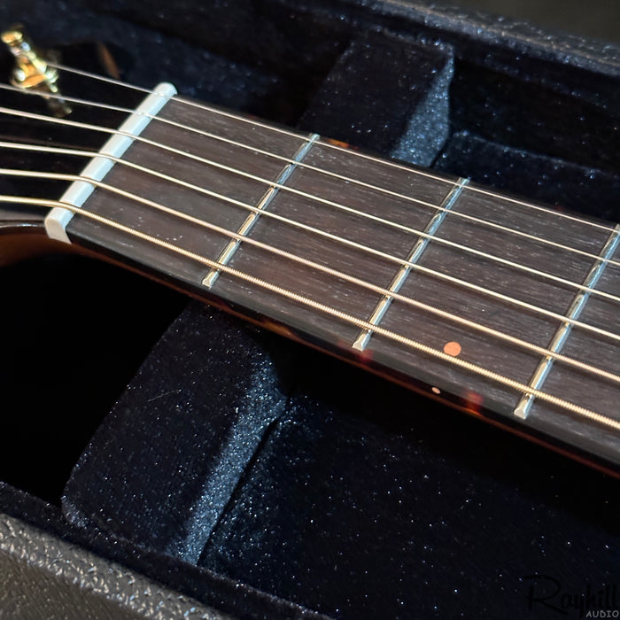 Breedlove Artista Pro Series Concert Burnt Amber CE Acoustic-Electric Guitar w/ Case