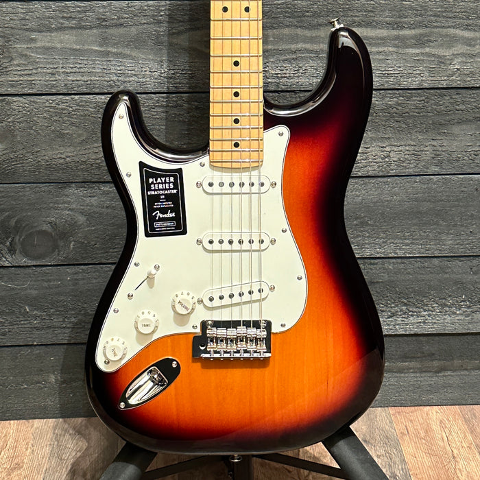 Fender Player Stratocaster Left-Handed Electric Guitar - Sunburst