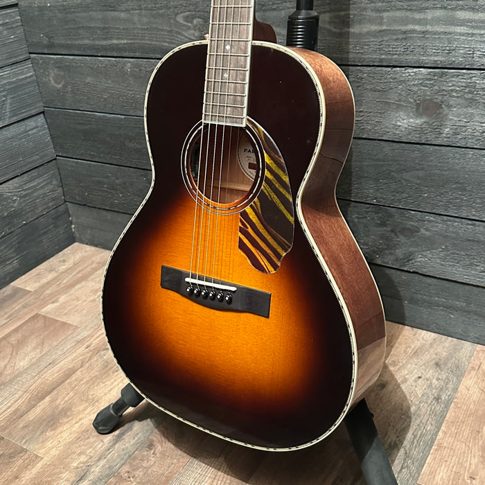 Fender PS-220E Paramount Parlor Acoustic Electric Guitar w/ Case  - Sunburst