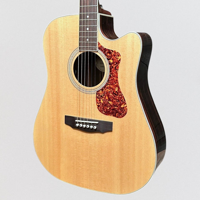 Guild D-260CE Deluxe Dreadnought Acoustic Electric Guitar - Natural