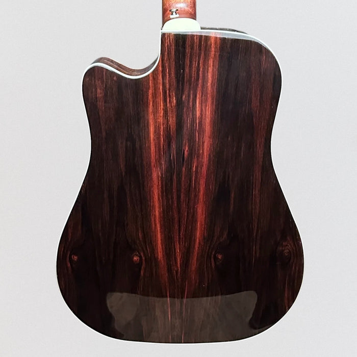 Guild D-260CE Deluxe Dreadnought Acoustic Electric Guitar - Natural