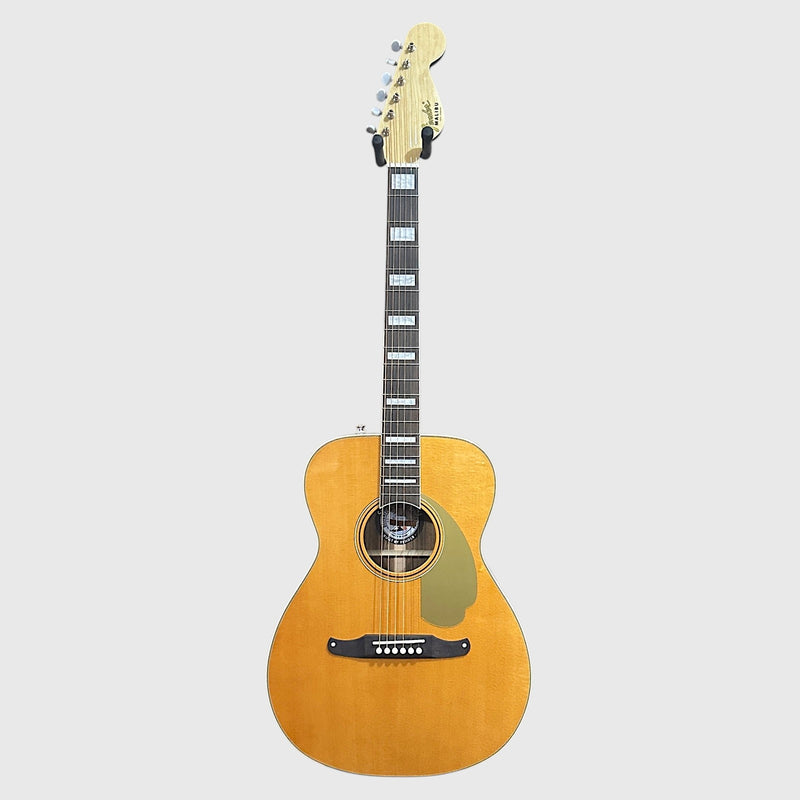 Fender California Vintage Malibu Concert Acoustic Electric Guitar w/ Case - Aged Natural