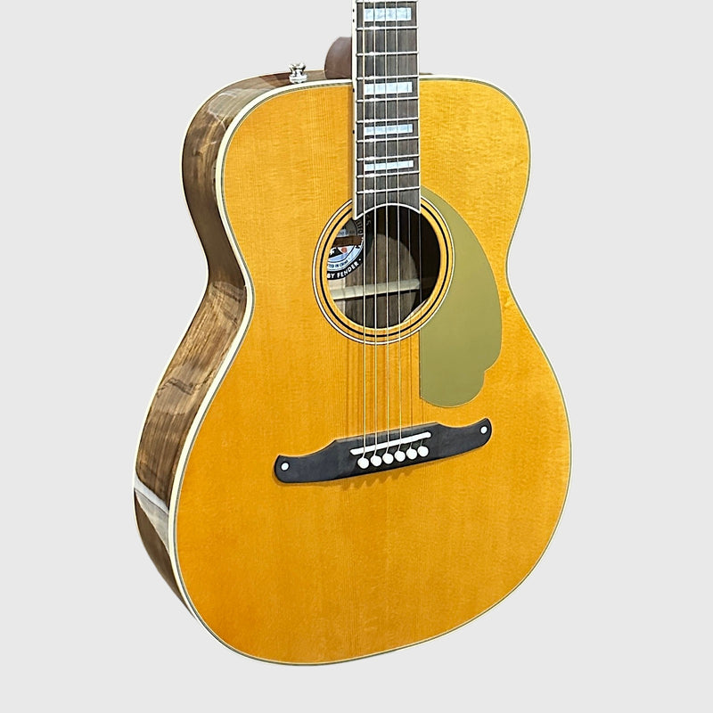 Fender California Vintage Malibu Concert Acoustic Electric Guitar w/ Case - Aged Natural