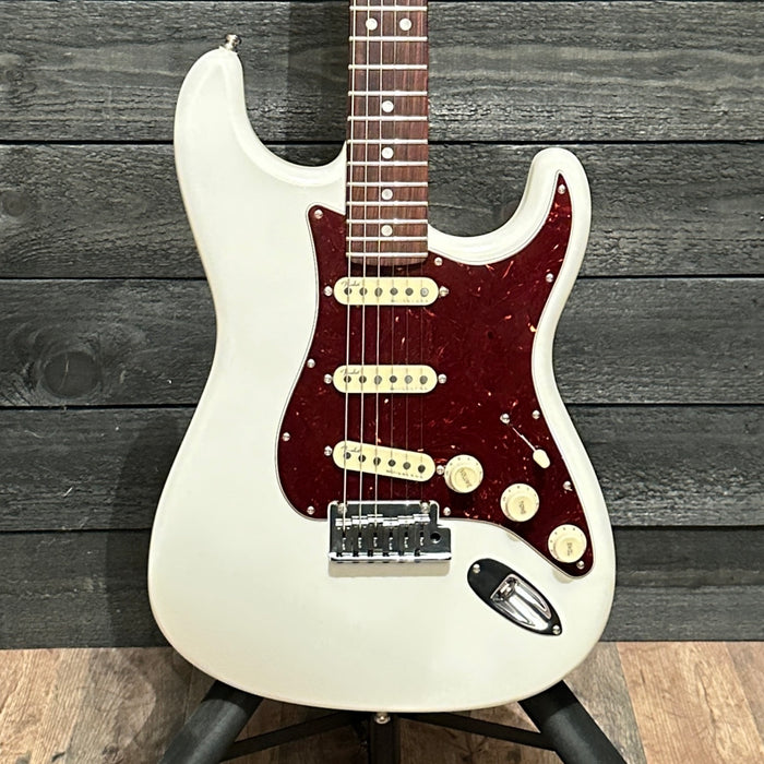 Fender American Ultra Stratocaster USA Electric Guitar - Arctic Pearl