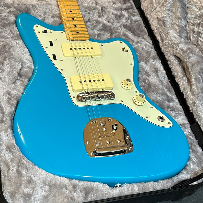 Fender American Professional II Jazzmaster Electric Guitar - Miami Blue