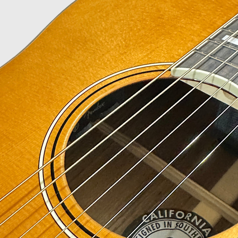 Fender California Vintage King Dreadnought Acoustic Electric Guitar w/ Case - Natural
