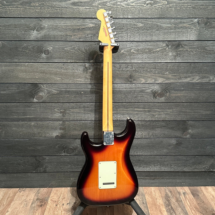 Fender Player Plus Stratocaster HSS Electric Guitar - Sunburst