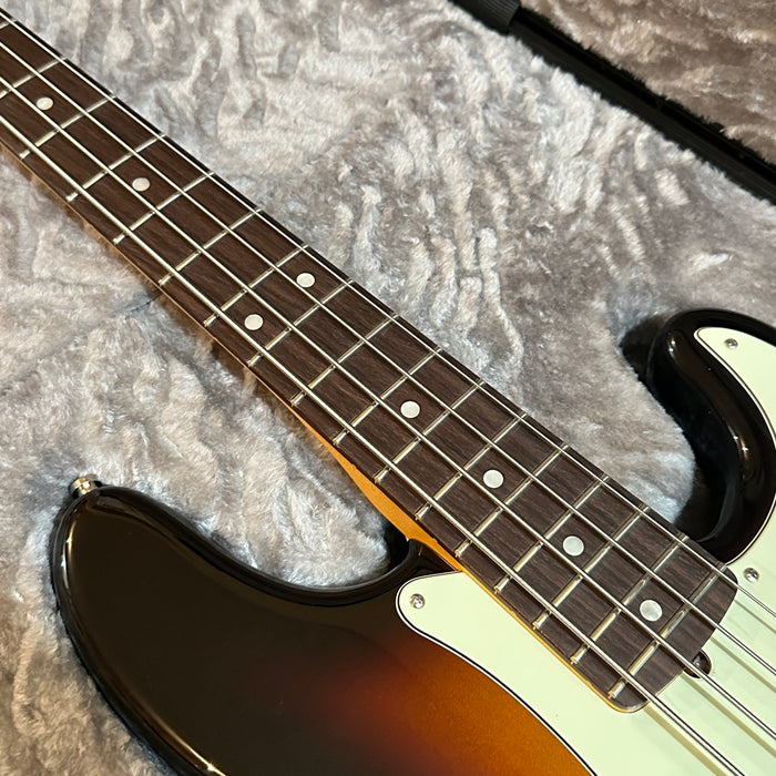 Fender American Ultra Precision P Bass 4 String USA Electric Bass Guitar - Sunburst