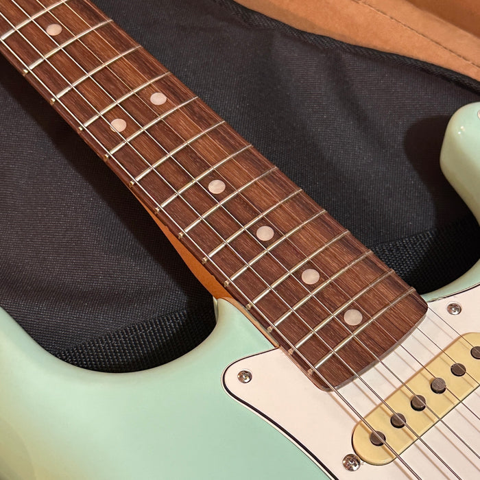 Fender Vintera II '70s Stratocaster Electric Guitar - Surf Green