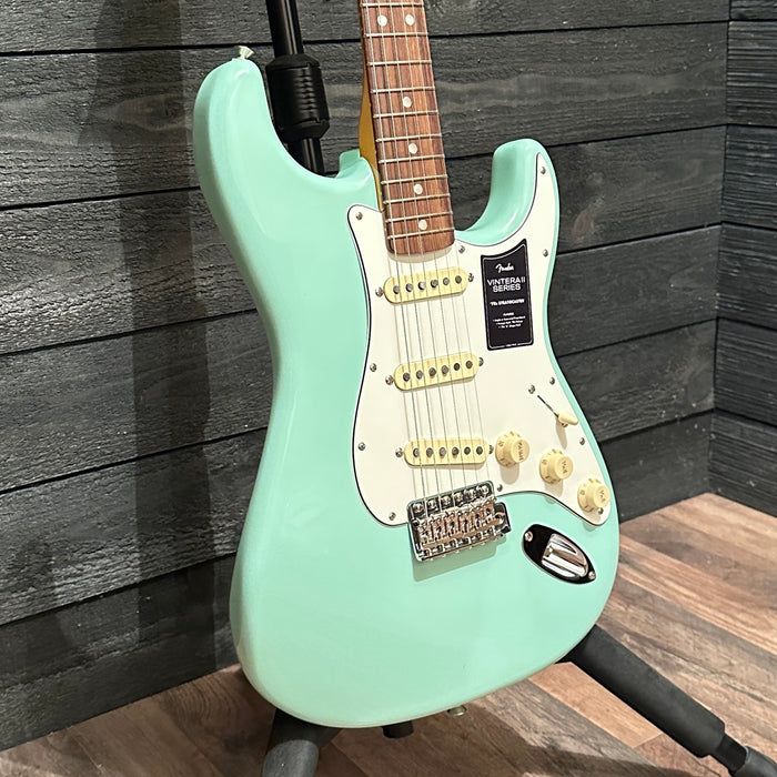 Fender Vintera II '70s Stratocaster Electric Guitar - Surf Green