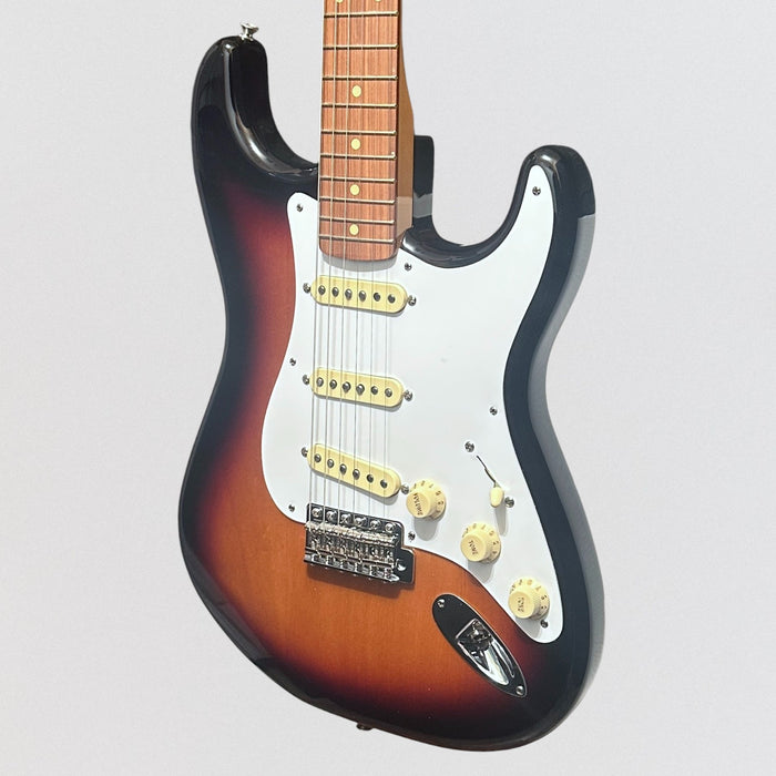 Fender Vintera ‘60s Stratocaster Electric Guitar 2022 - Sunburst