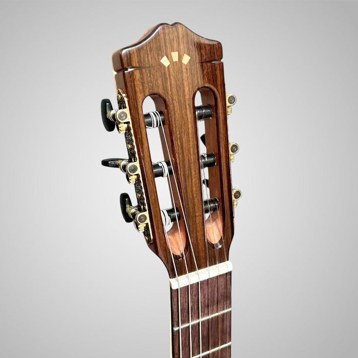 Córdoba GK Studio Limited Nylon String Acoustic Electric Guitar - Natural