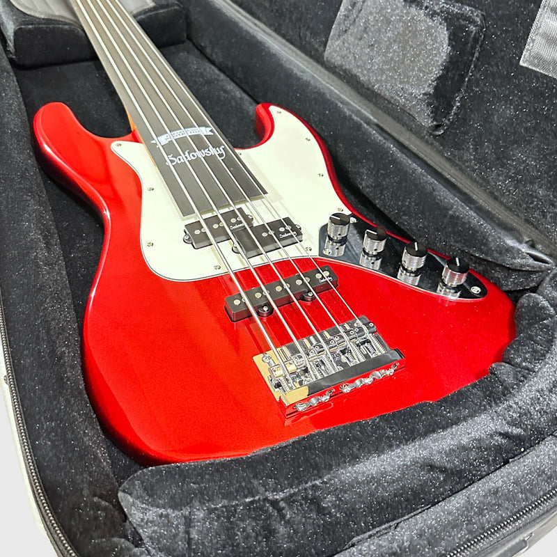 Sadowsky MetroExpress 21 Fret Hybrid PJ 5 String Maple Board Electric Bass Guitar - Candy Apple Red