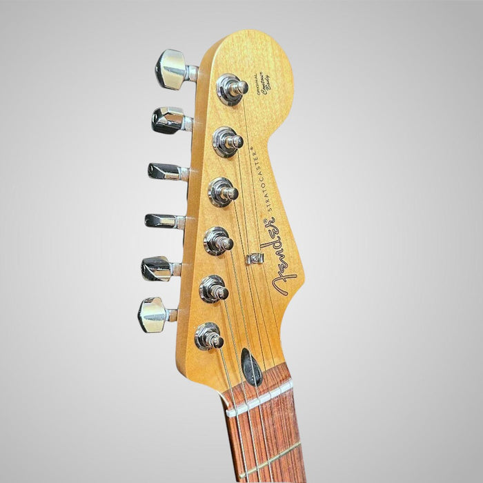 Fender Player Stratocaster Electric Guitar 2022 - Silver