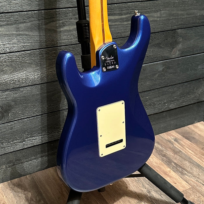 Fender American Ultra Stratocaster USA Cobalt Blue Electric Guitar