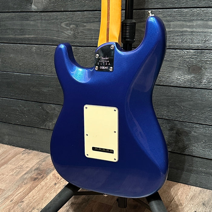 Fender American Ultra Stratocaster USA Cobalt Blue Electric Guitar