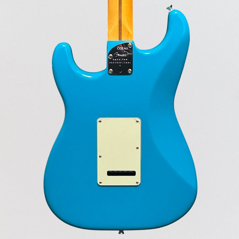 Fender American Pro II Stratocaster USA Electric Guitar 2024 - Miami Blue