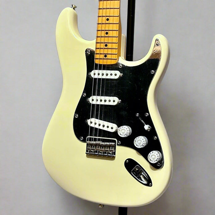 Fender Nile Rodgers Hitmaker American USA Stratocaster Electric Guitar 2022 - Olympic White