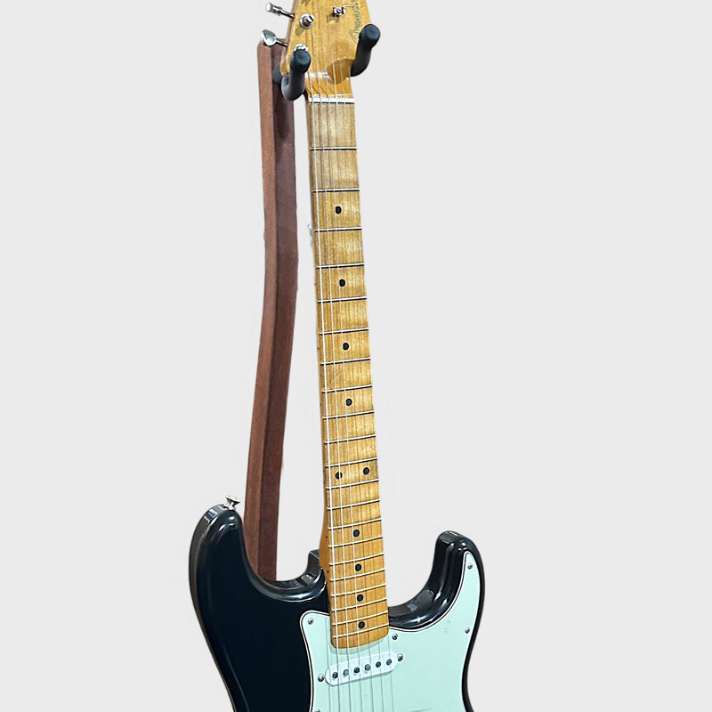 Fender Limited Edition Vintera II Road Worn '60s Stratocaster Electric Guitar 2025 - Black