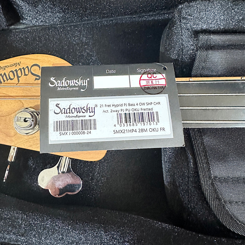 Sadowsky MetroExpress 21 Fret Hybrid PJ 4 String Maple Board Electric Bass Guitar - White