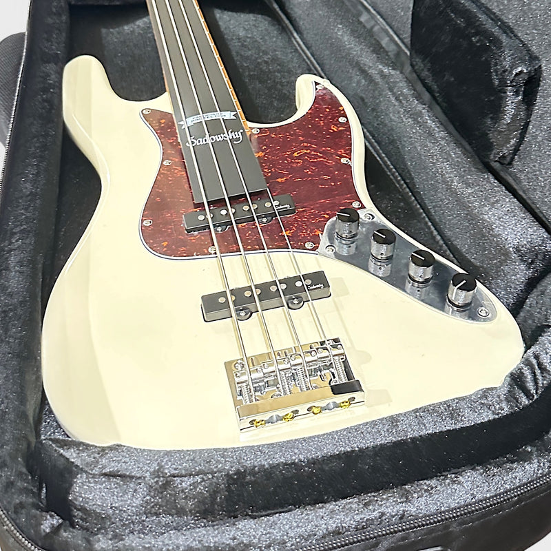 Sadowsky MetroExpress 21 Fret Hybrid PJ 4 String Maple Board Electric Bass Guitar - White